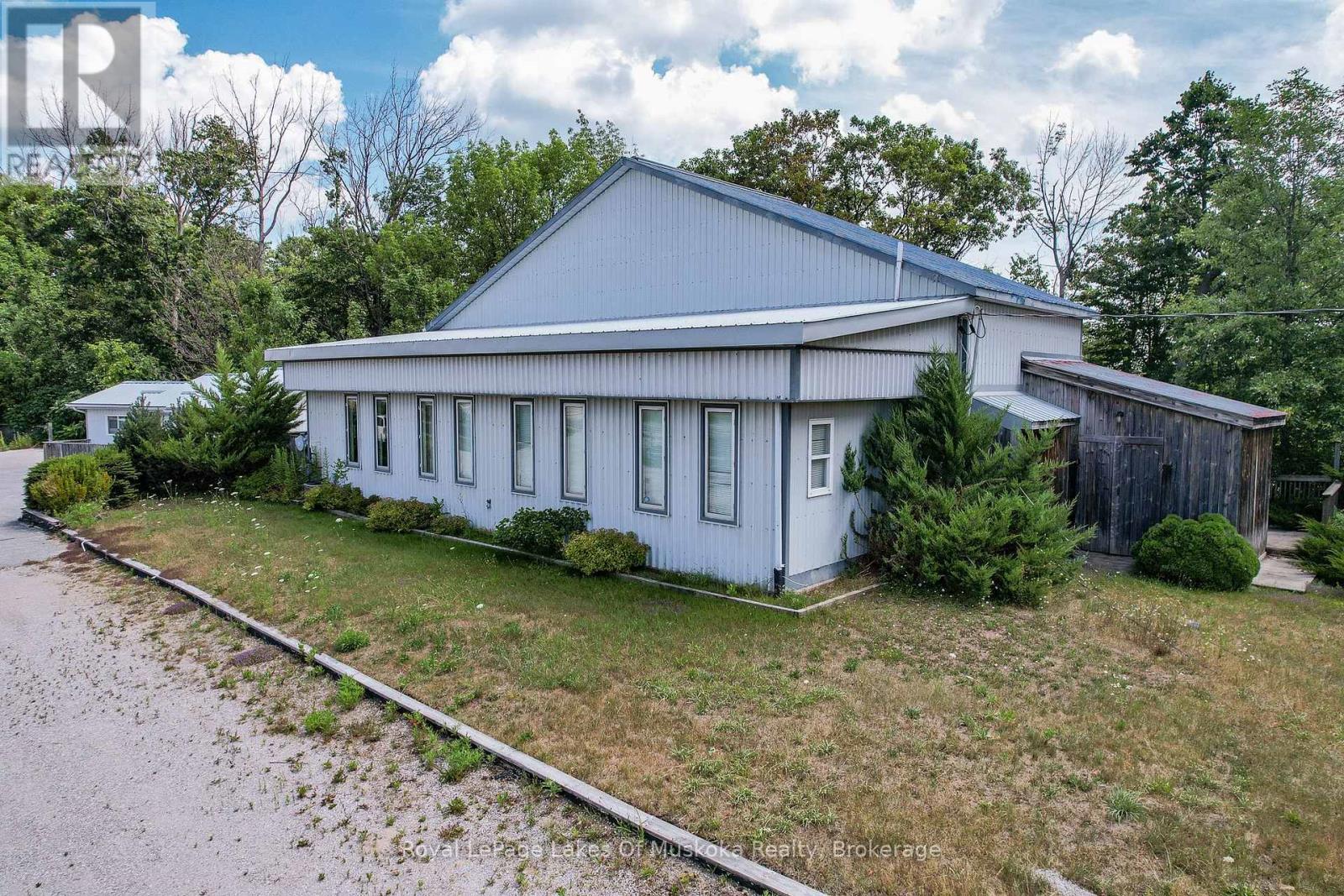 4201 Huronia Road Property Photo 4