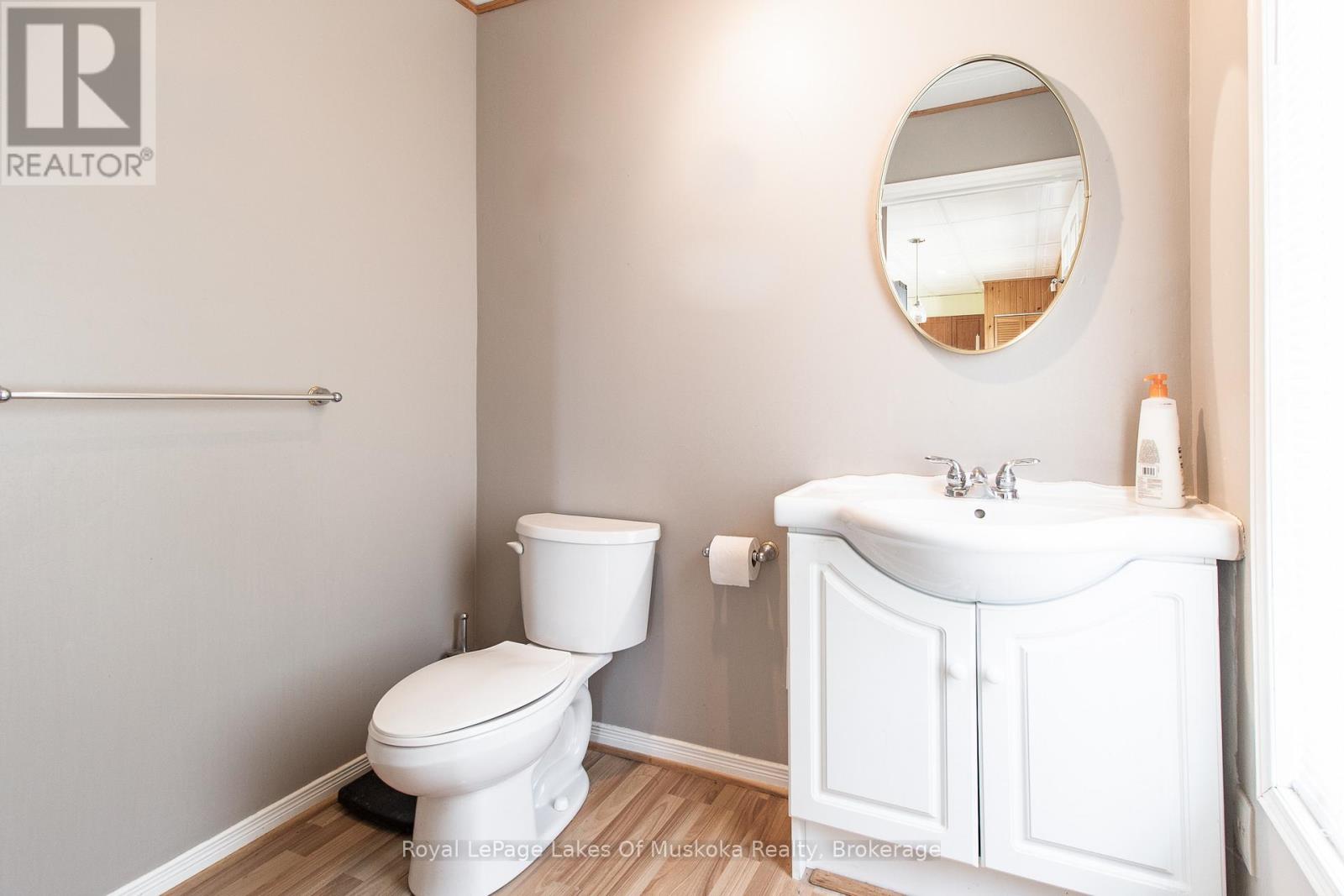 4201 Huronia Road Property Photo 25