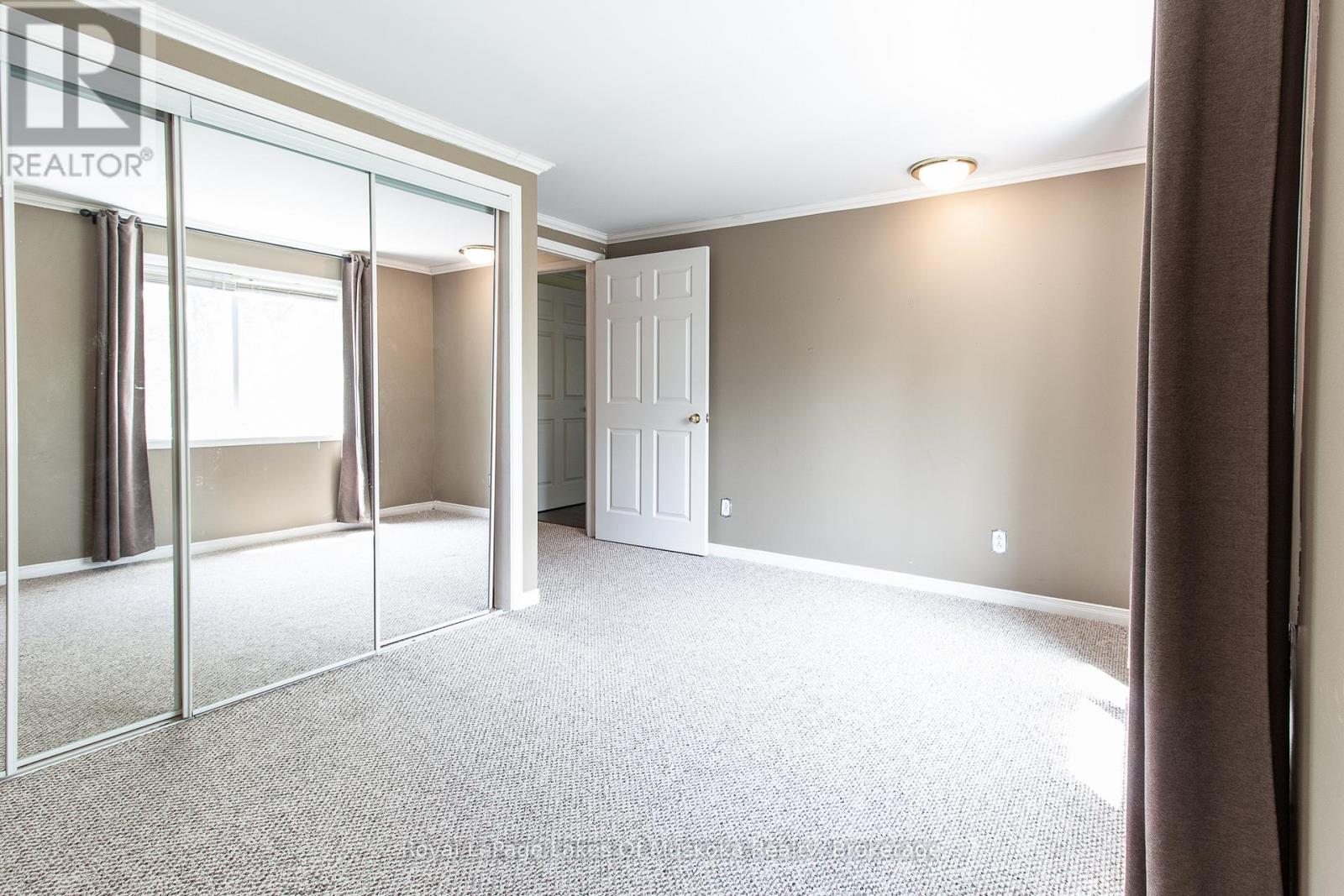 4201 Huronia Road Property Photo 34