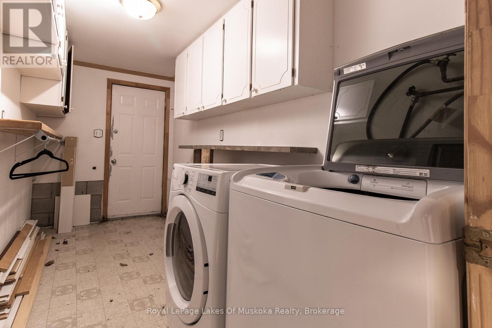 4201 Huronia Road Property Photo 41