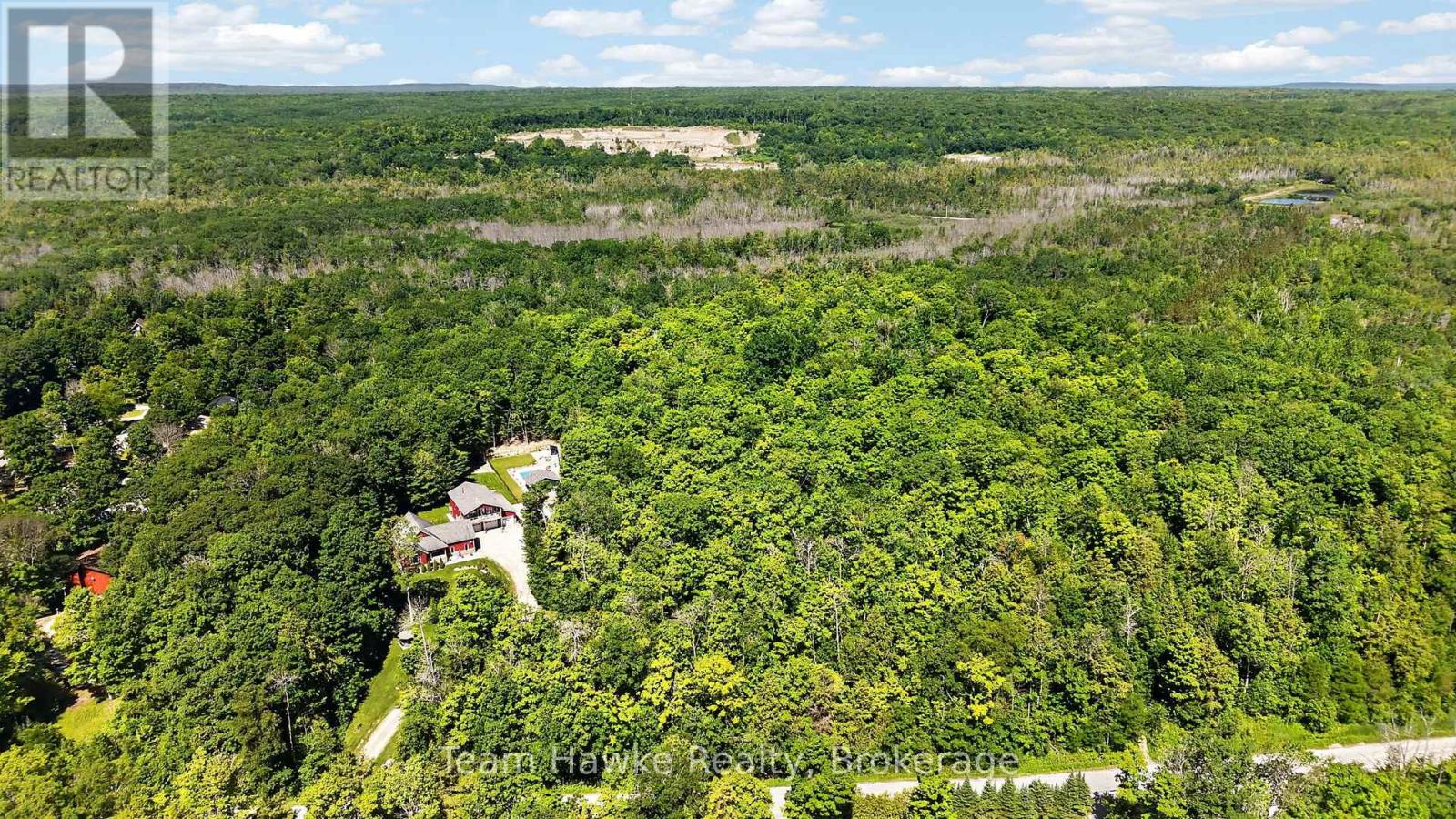 Plan 1060 Peek-a-boo Trail Property Photo 10
