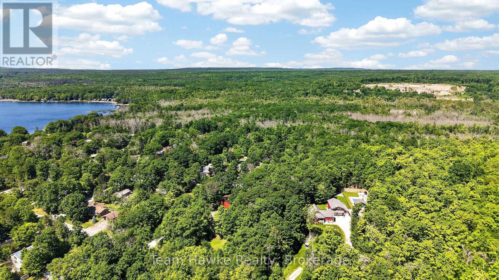 Plan 1060 Peek-a-boo Trail Property Photo 11