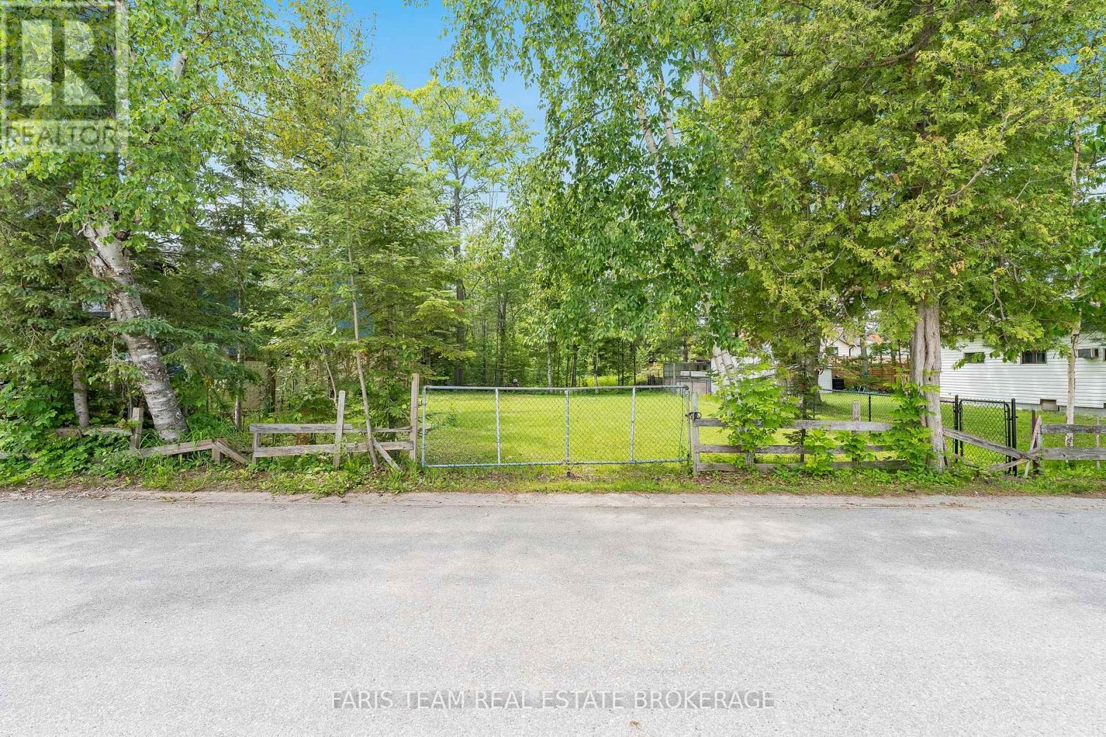 40 Nancy Street Property Photo 7