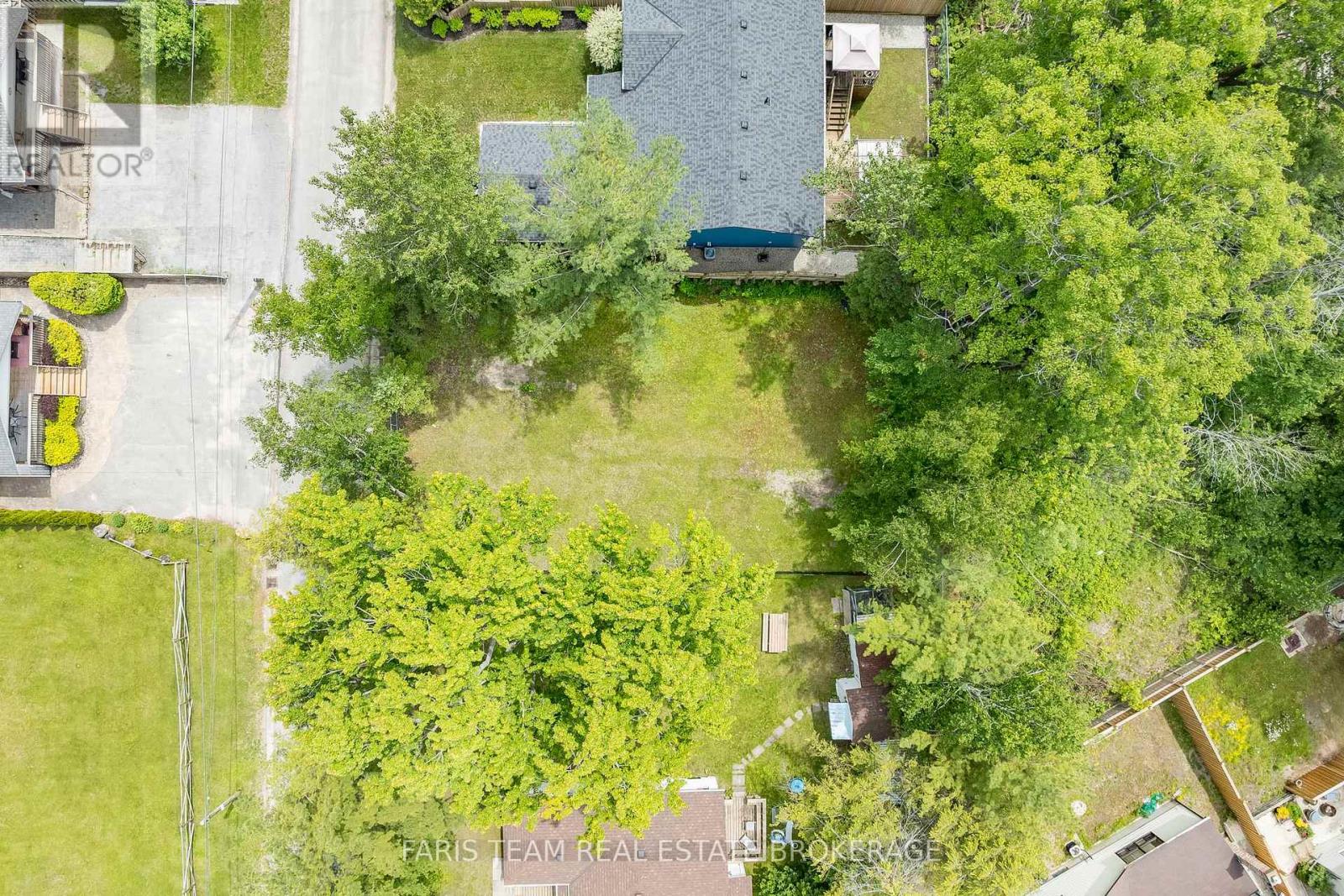 40 Nancy Street Property Photo 8