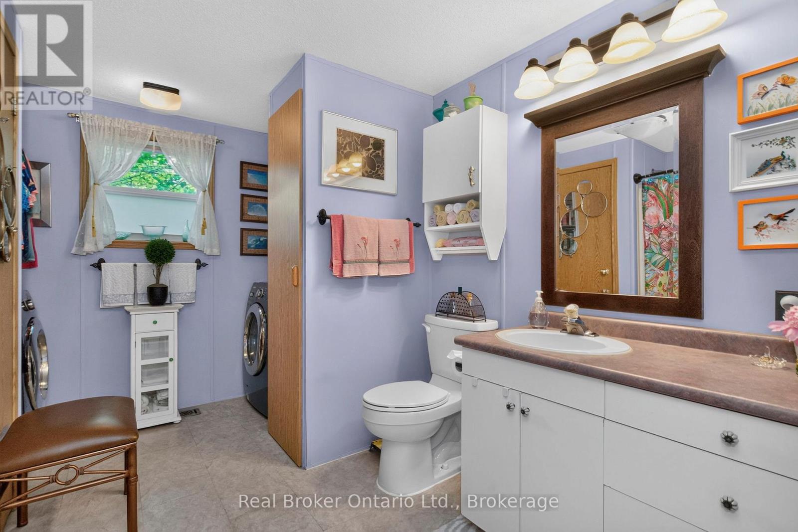 5 - 5411 Elliott Side Road Property Photo 21