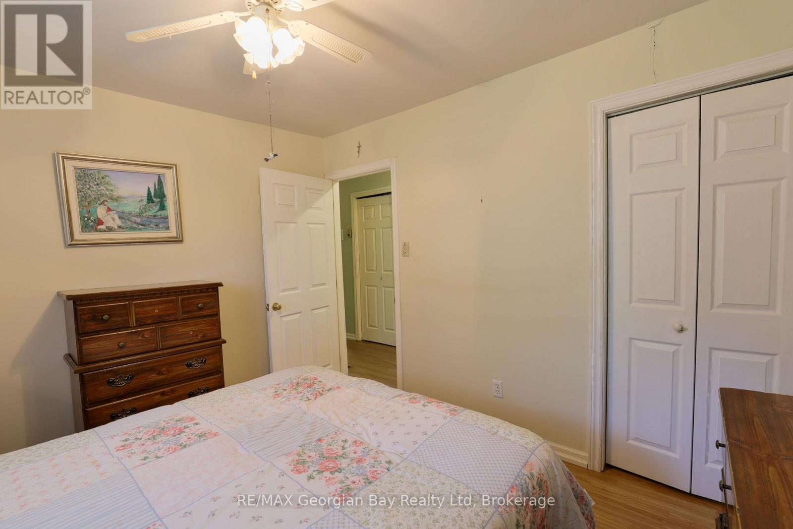 1 Lindale Avenue Property Photo 15