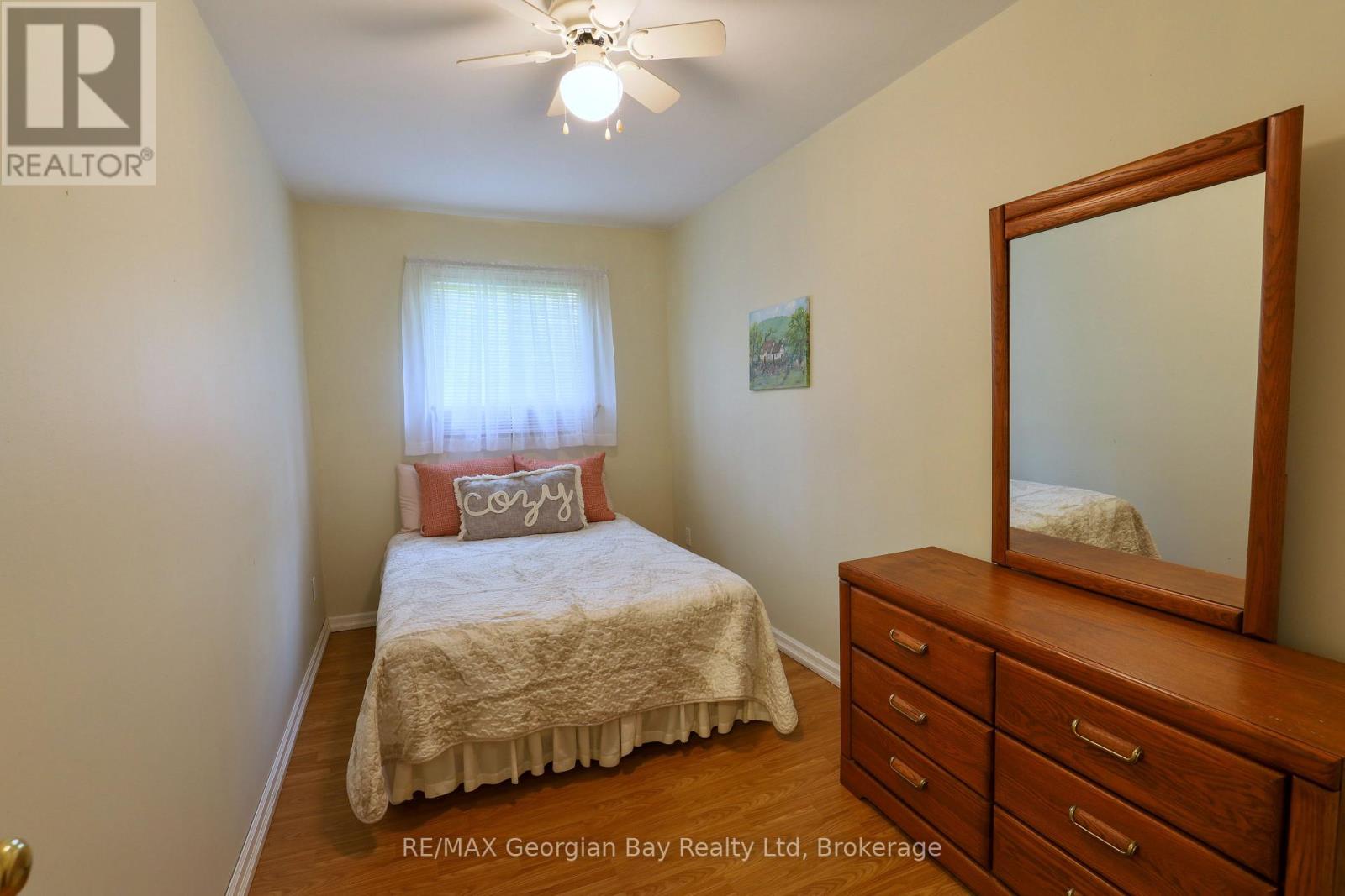 1 Lindale Avenue Property Photo 16