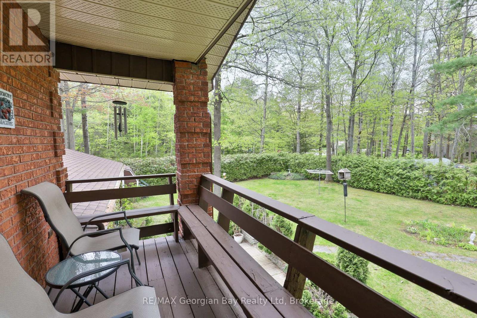 1 Lindale Avenue Property Photo 29