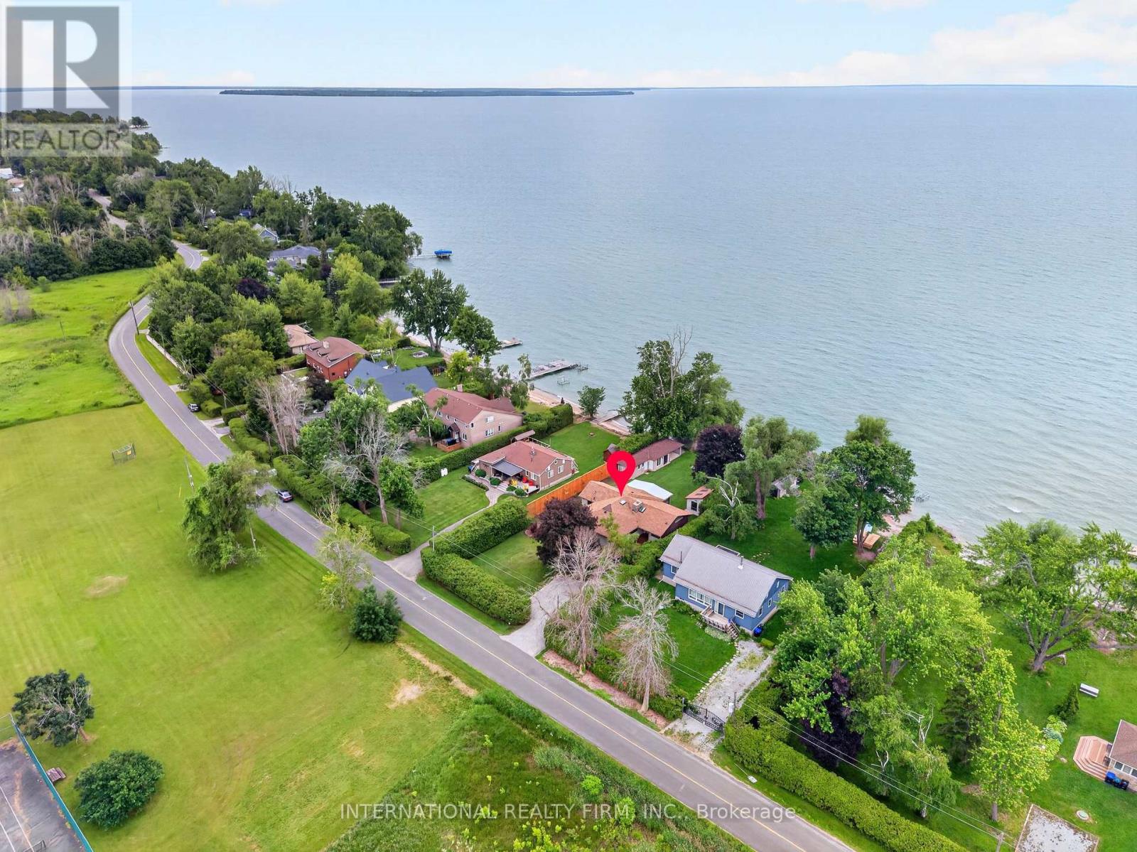2032 Lakeshore Drive Property Photo 33