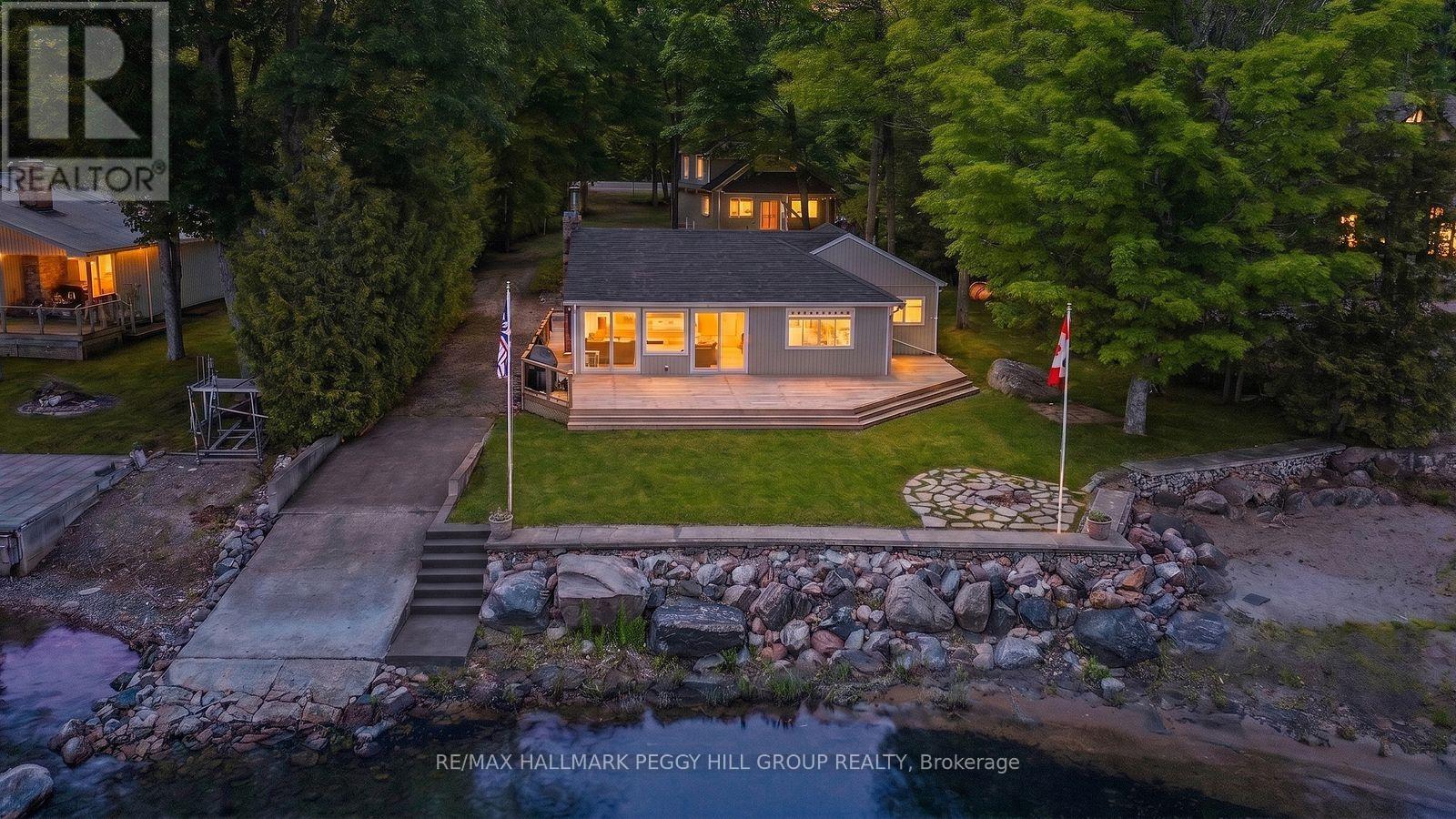 1449 Champlain Road Property Photo 1