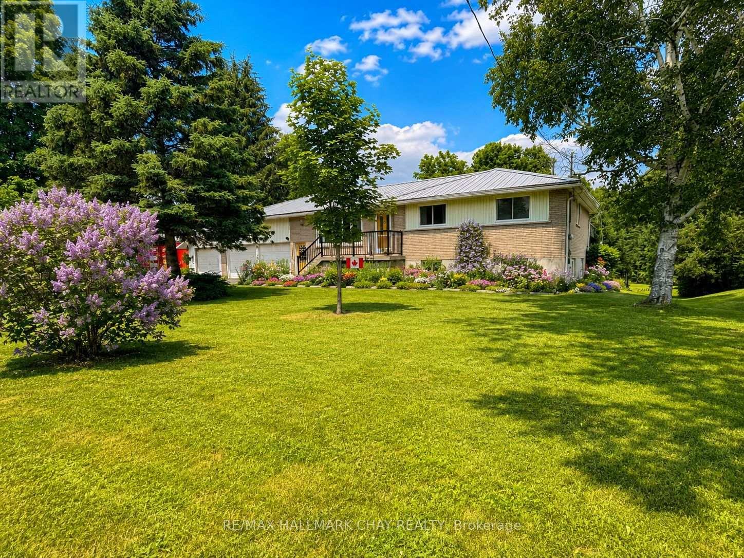 8315 93 Highway Property Photo 2