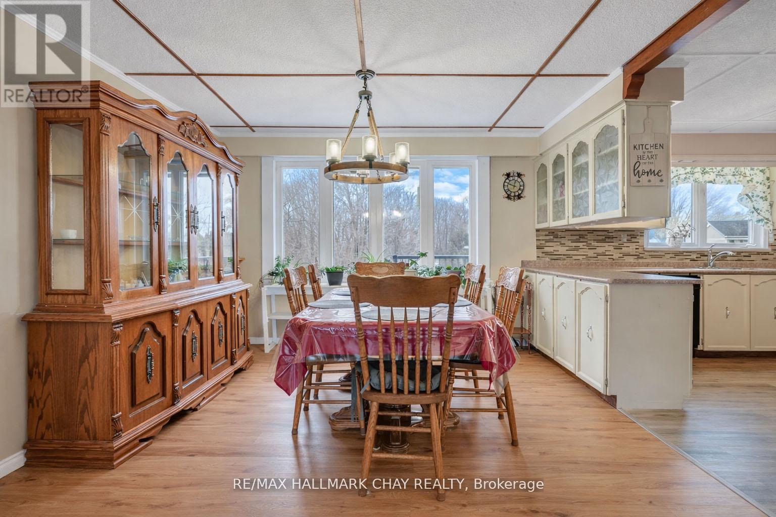 8315 93 Highway Property Photo 3