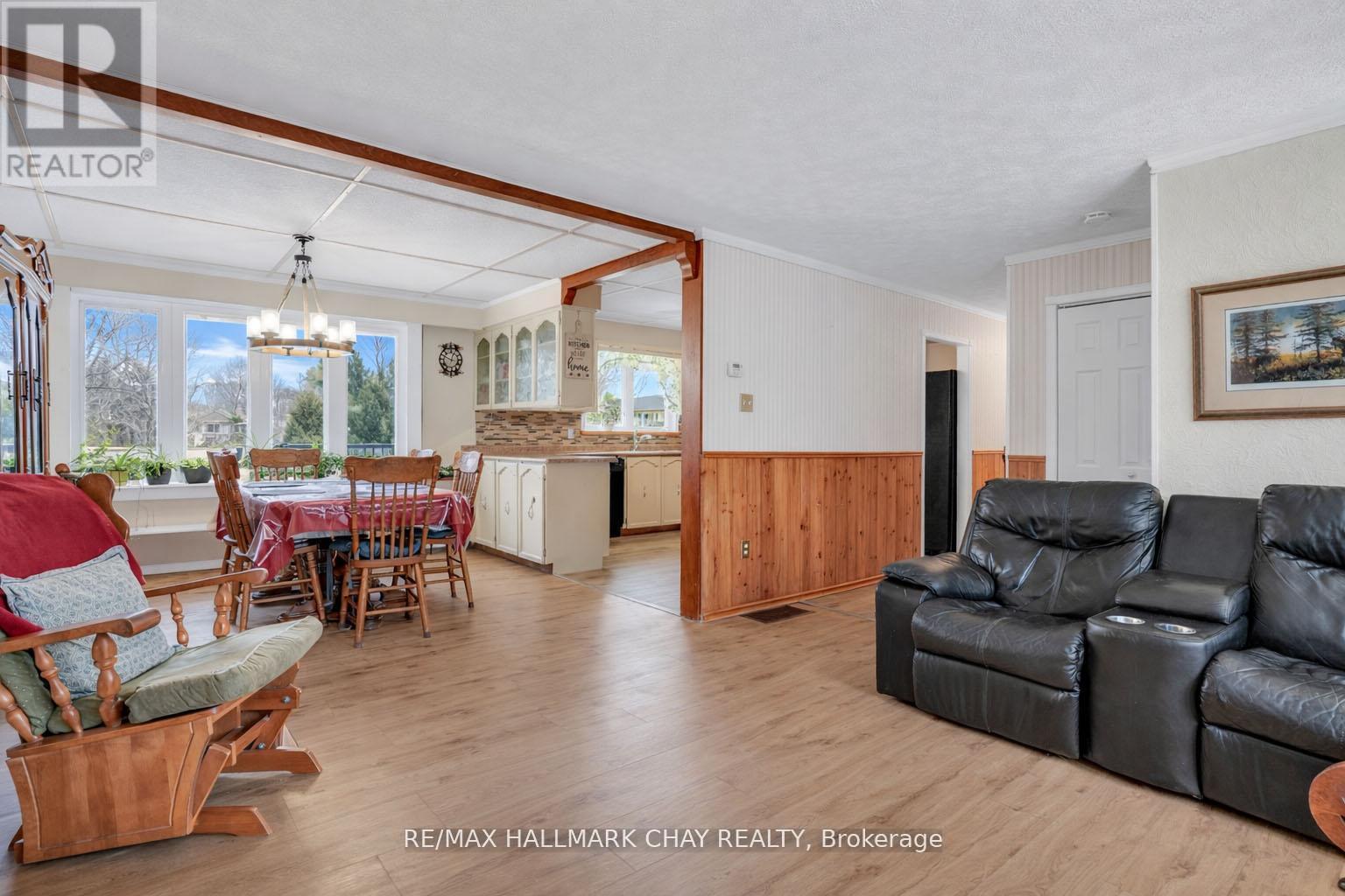 8315 93 Highway Property Photo 8