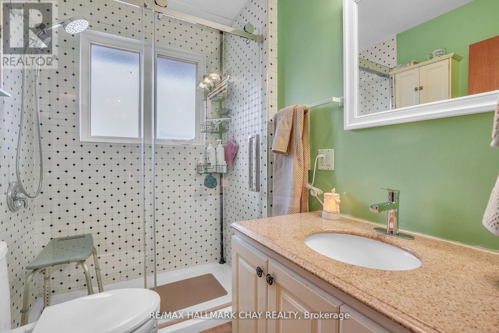 8315 93 Highway Property Photo 16