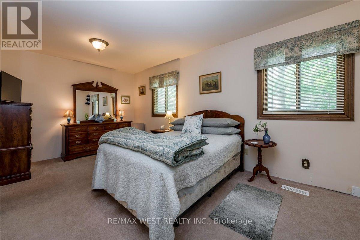 189 Park Road Property Photo 11