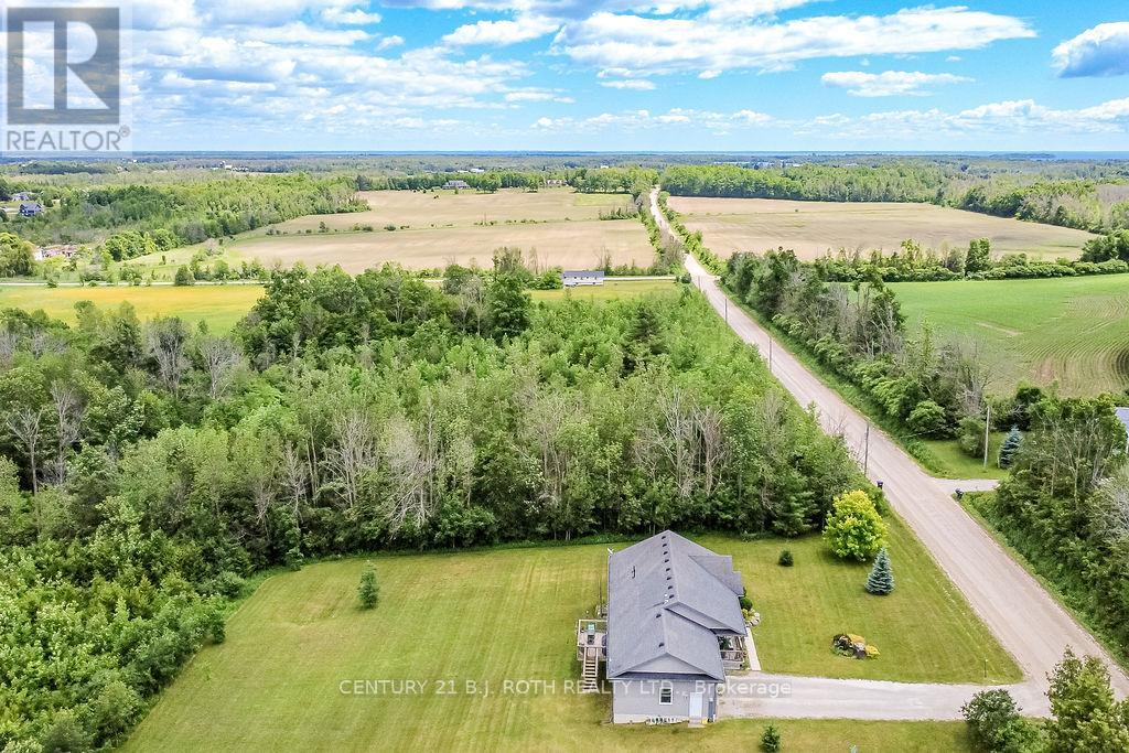 5051 Sideroad 25 Property Photo 5