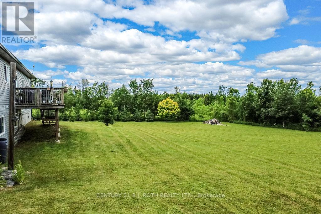 5051 Sideroad 25 Property Photo 6
