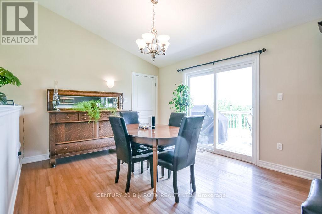 5051 Sideroad 25 Property Photo 15