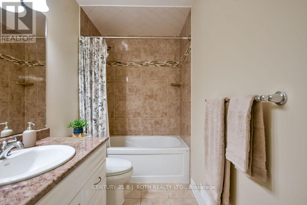 5051 Sideroad 25 Property Photo 23