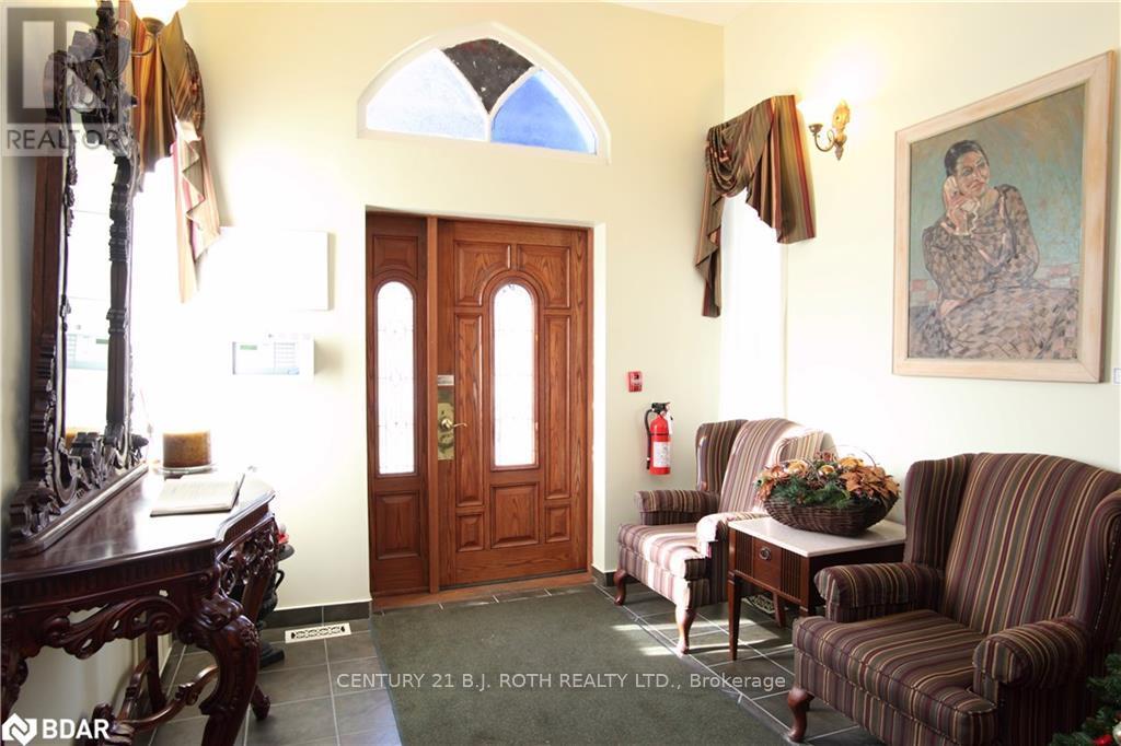 1 Berczy Street Property Photo 12