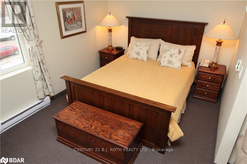 1 Berczy Street Property Photo 16
