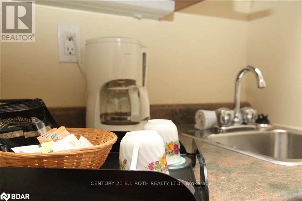 1 Berczy Street Property Photo 22