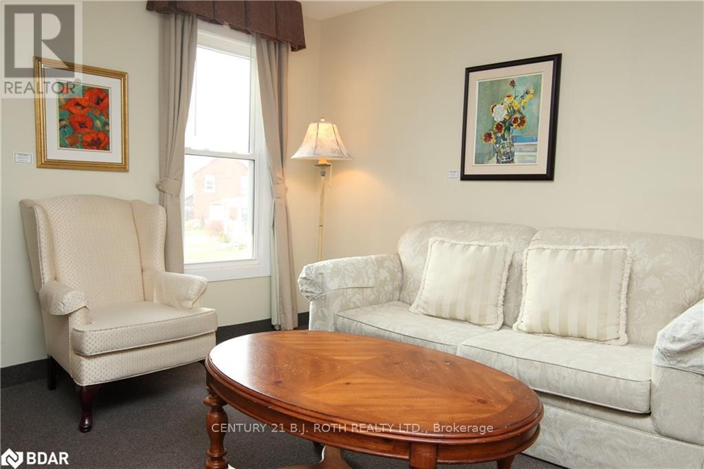 1 Berczy Street Property Photo 25