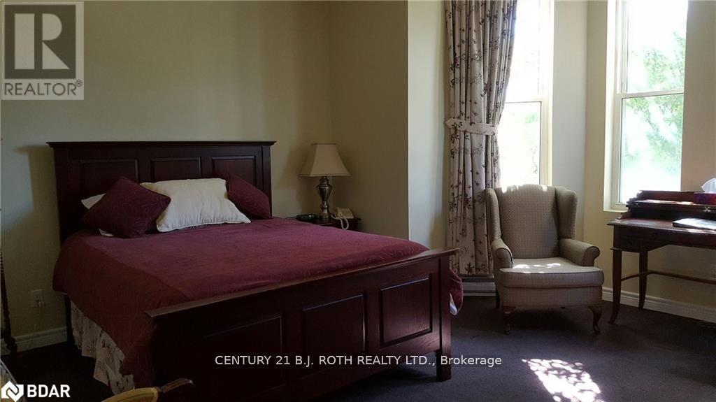 1 Berczy Street Property Photo 10