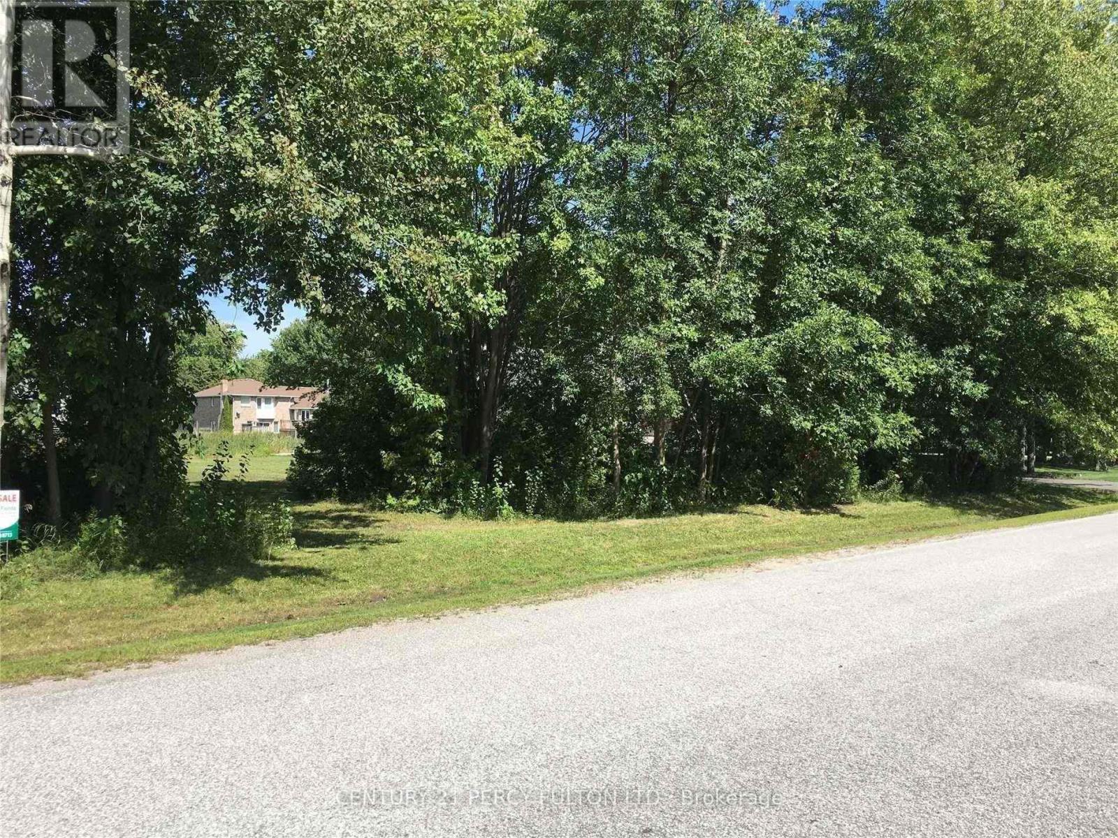 81 Bayshore Drive Property Photo 4