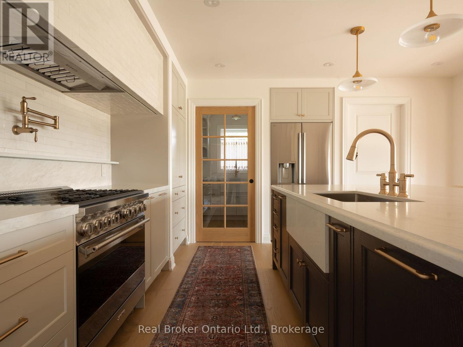 930 Marshall Road Property Photo 11