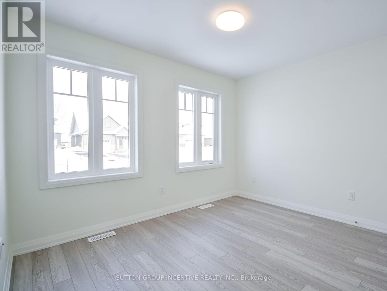 45 Harold Avenue Property Photo 13