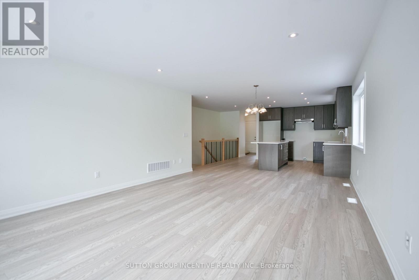 45 Harold Avenue Property Photo 22