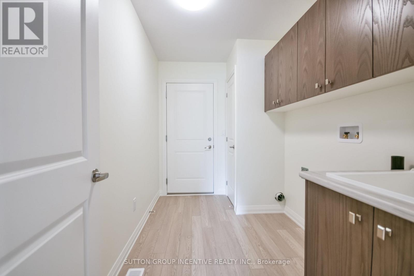 45 Harold Avenue Property Photo 29
