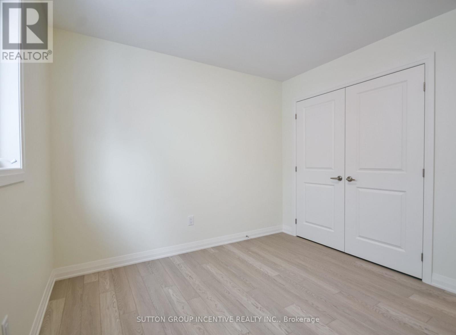 45 Harold Avenue Property Photo 32
