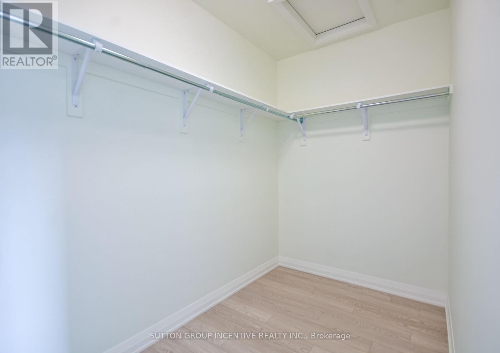 45 Harold Avenue Property Photo 41