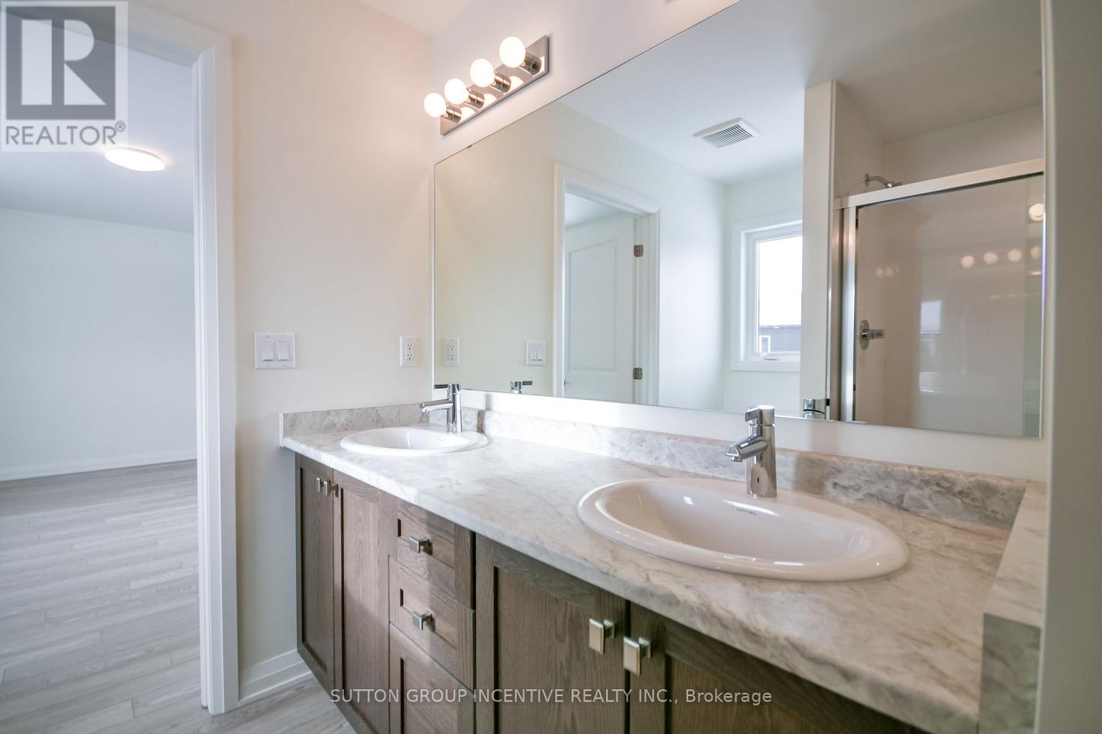 45 Harold Avenue Property Photo 46