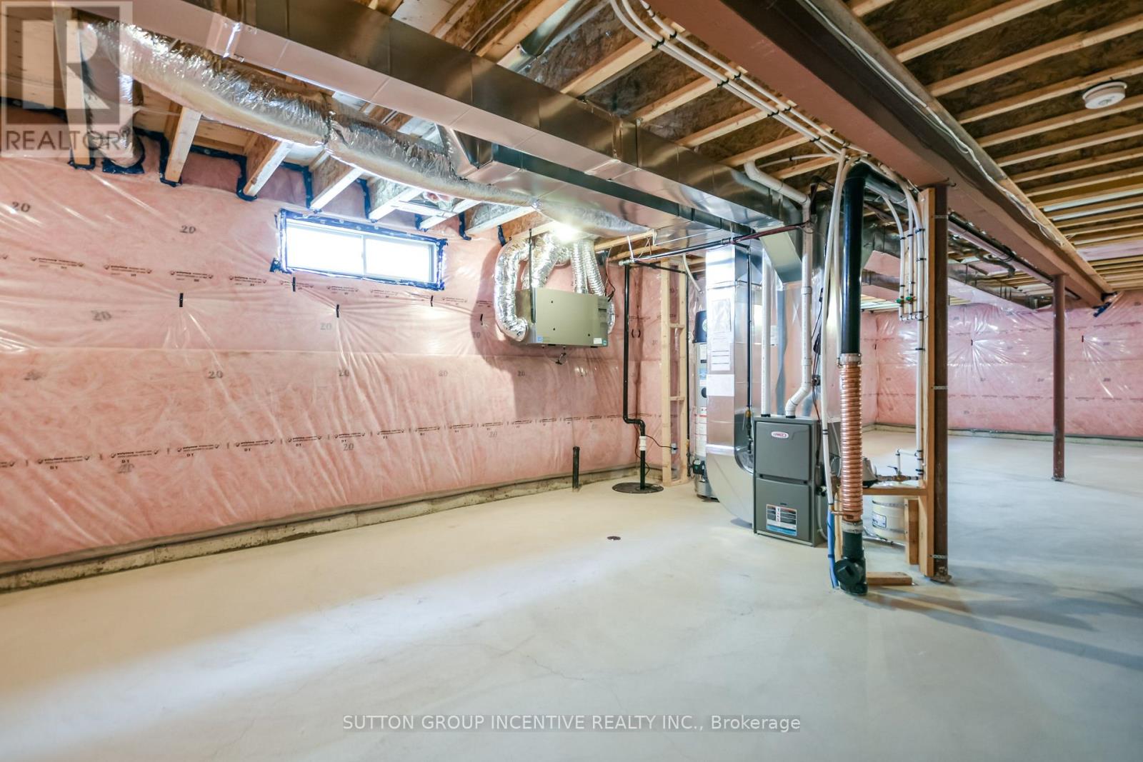 45 Harold Avenue Property Photo 47