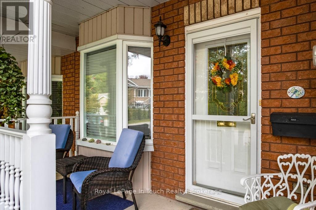 839 Sarah Boulevard Property Photo 3