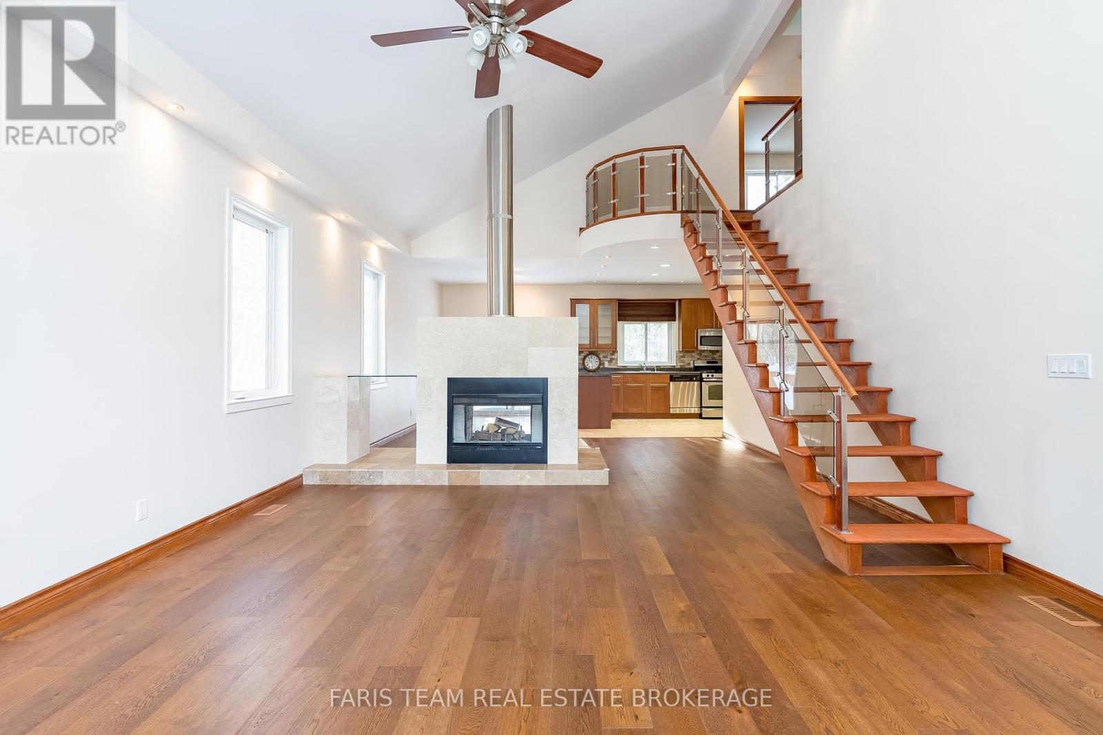 2384 Champlain Road Property Photo 13
