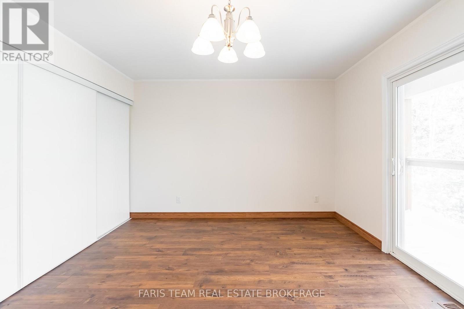 2384 Champlain Road Property Photo 21