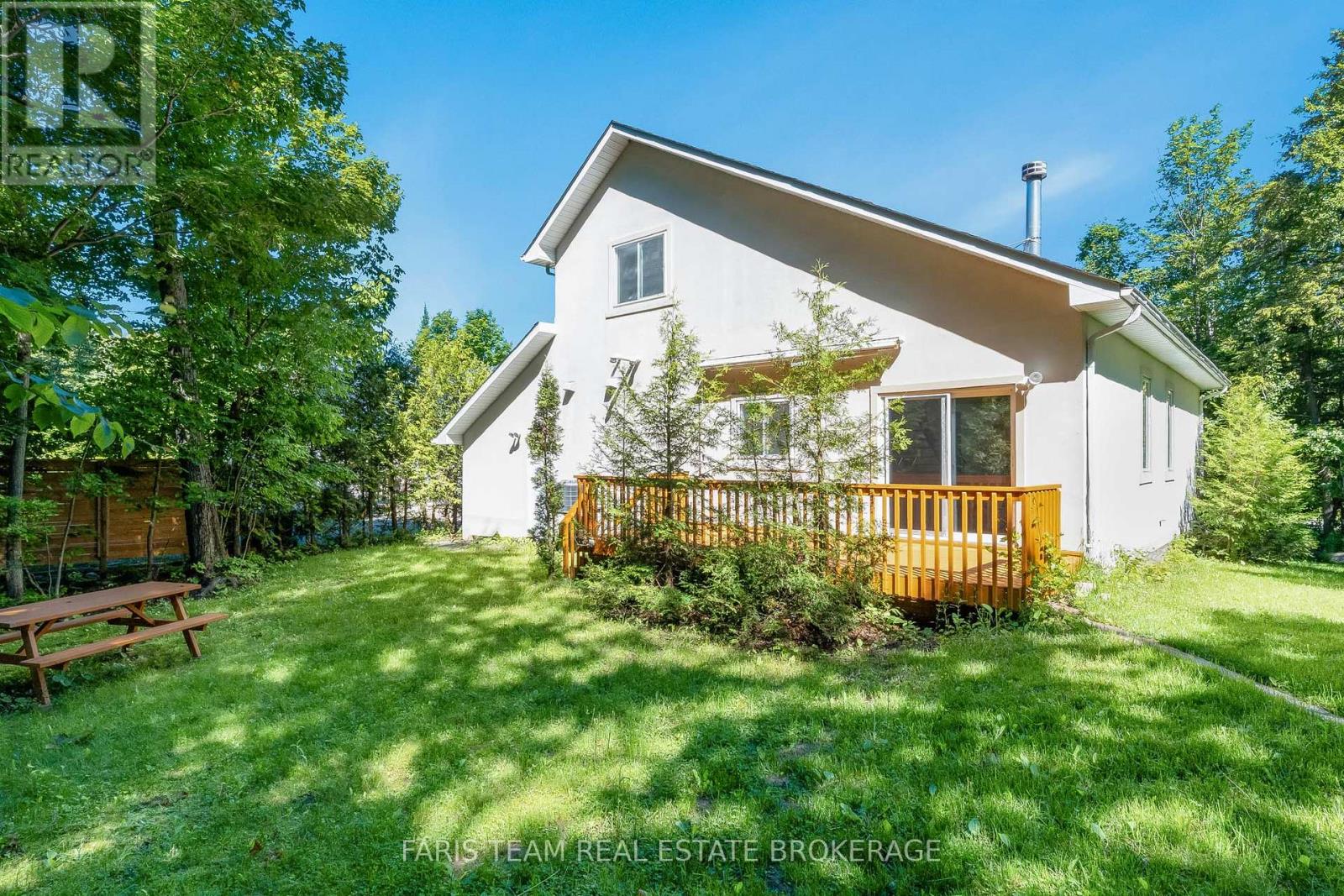 2384 Champlain Road Property Photo 31