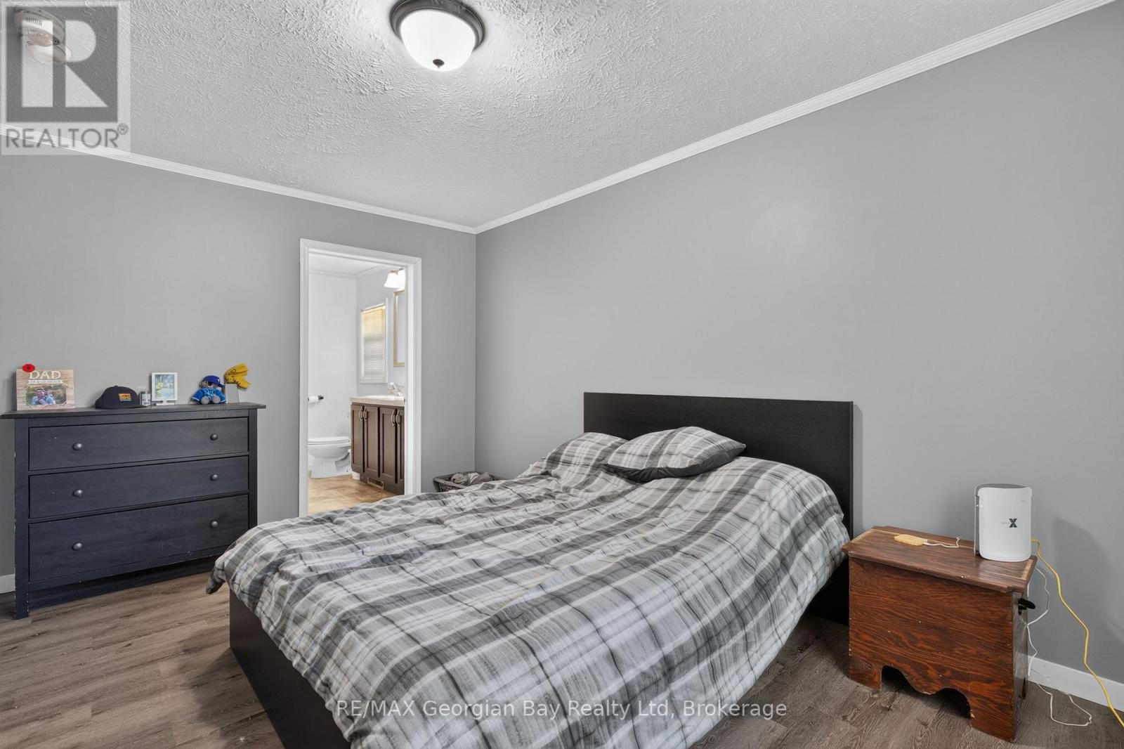 927 Vindin Street Property Photo 9