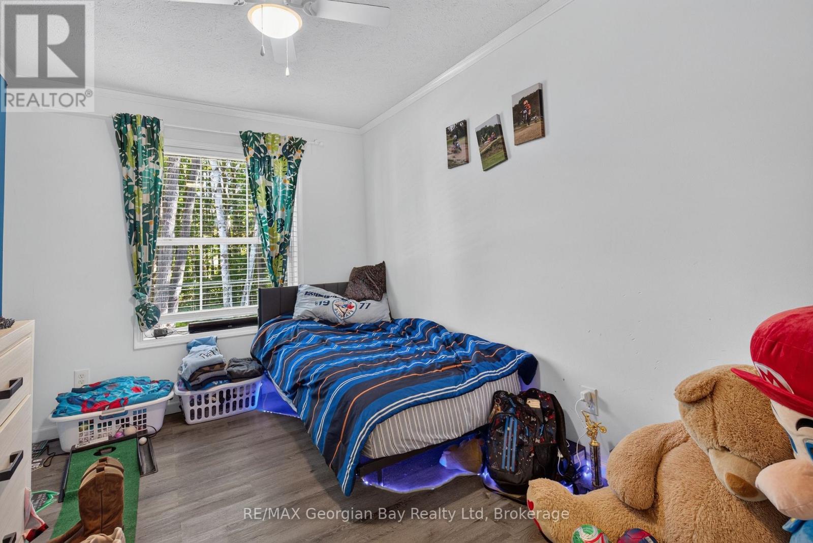 927 Vindin Street Property Photo 12