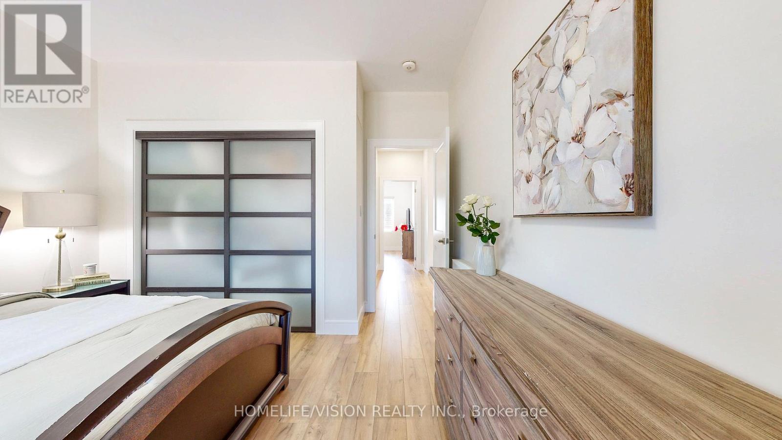 740 Midland Avenue Property Photo 25