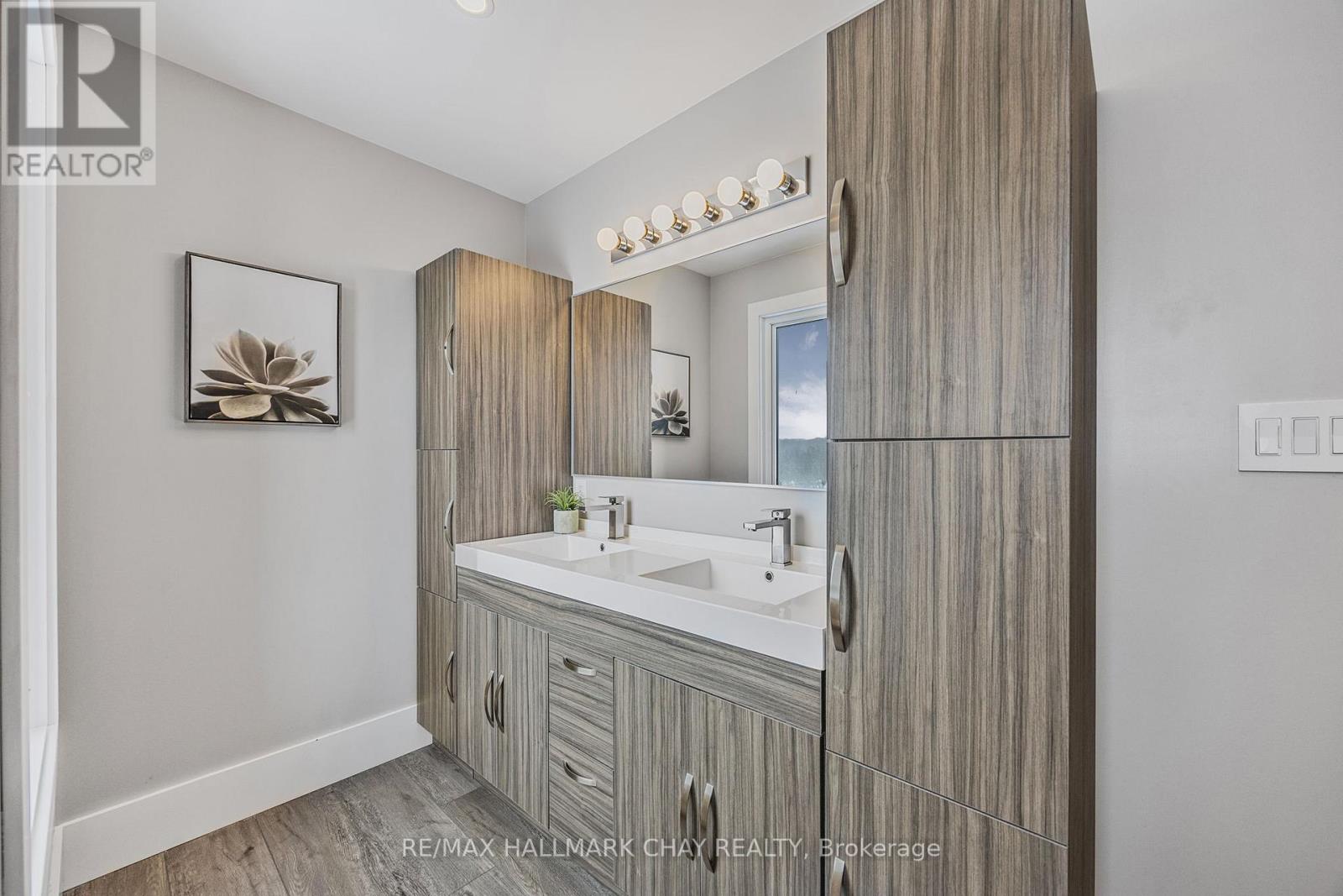 1940 6 Line N Property Photo 23