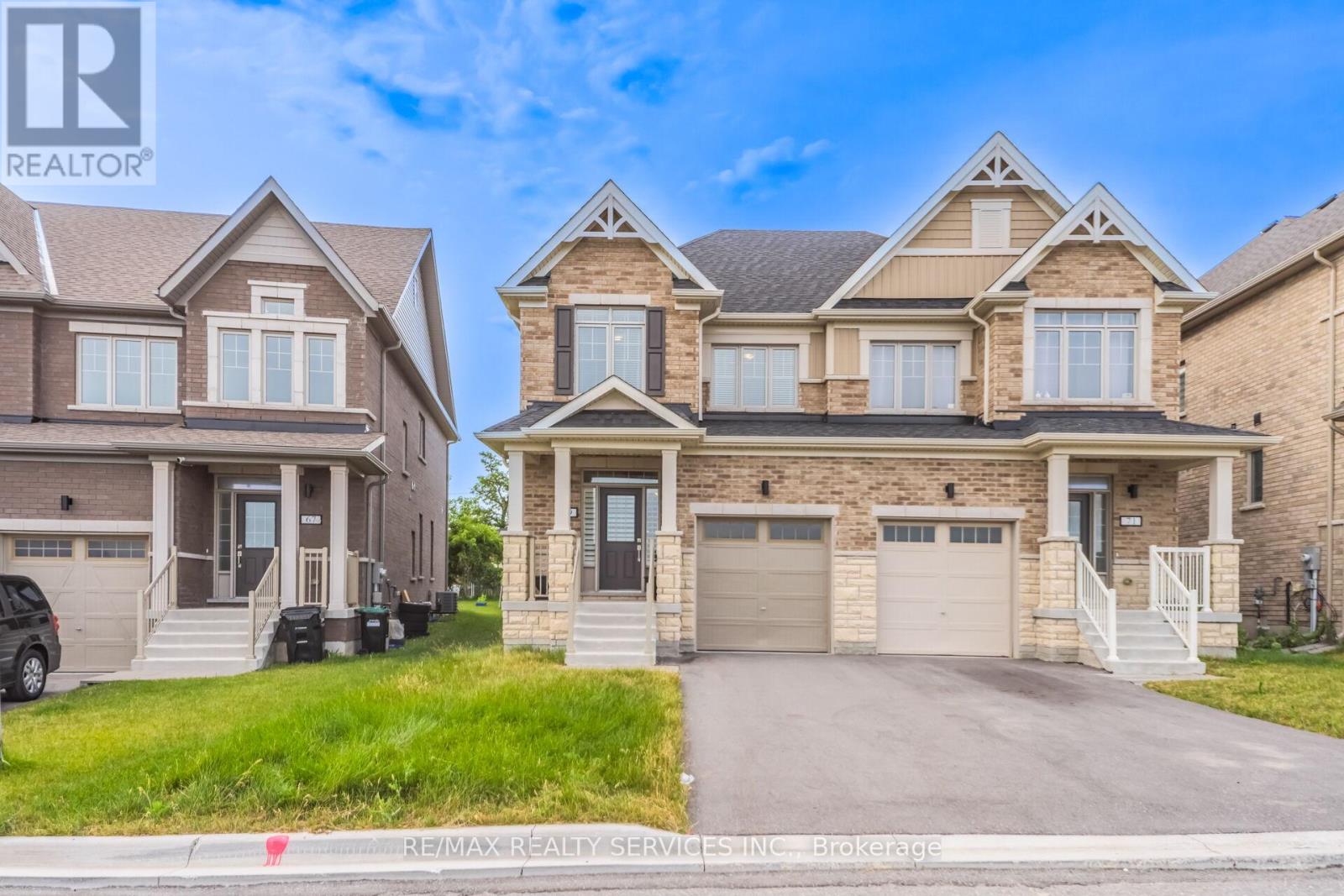 69 KIRKWOOD WAY