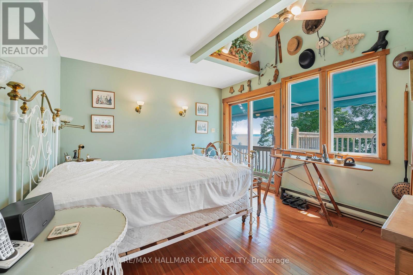 209 Bay Street Property Photo 19