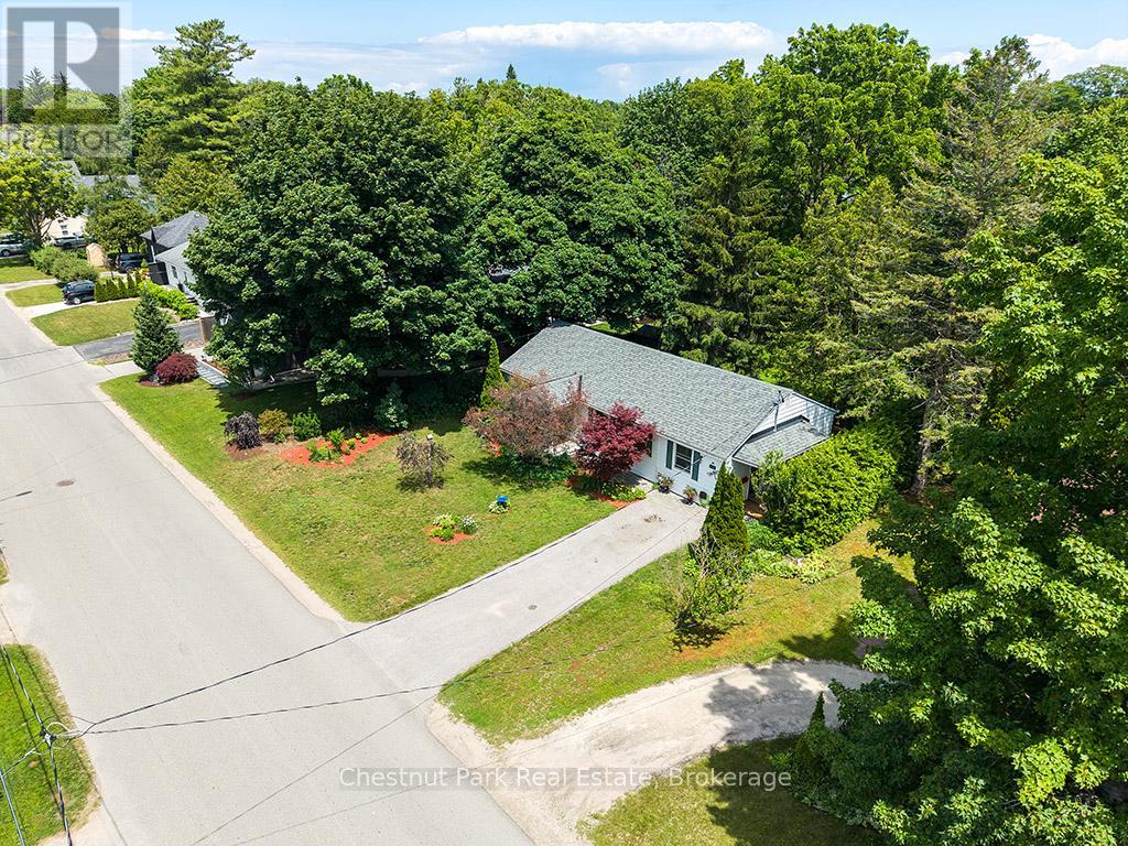 333 Oak Street Property Photo 1