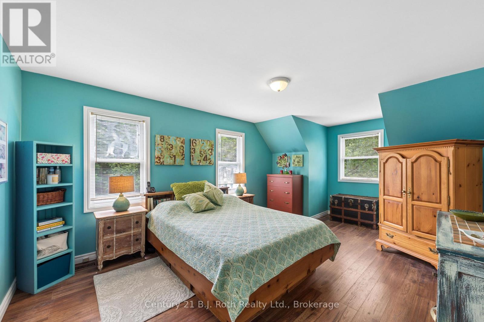 3147 Dalton Court Property Photo 22
