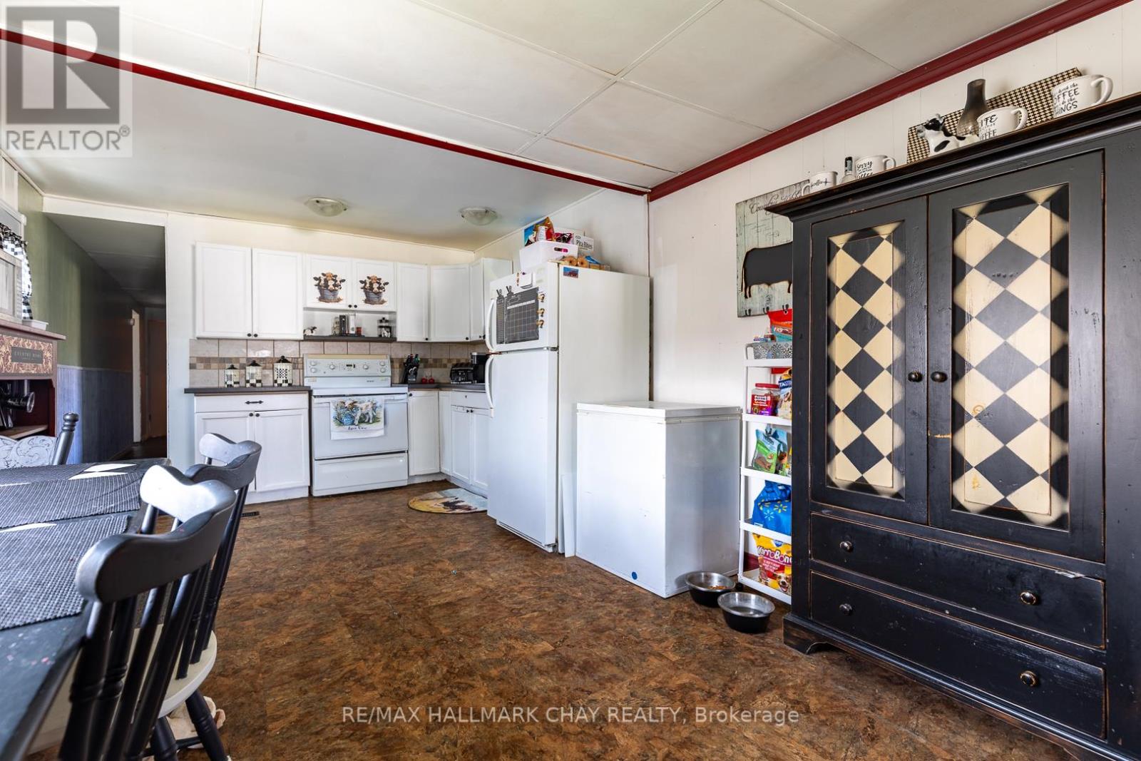 1331 Hilltop Road Property Photo 12